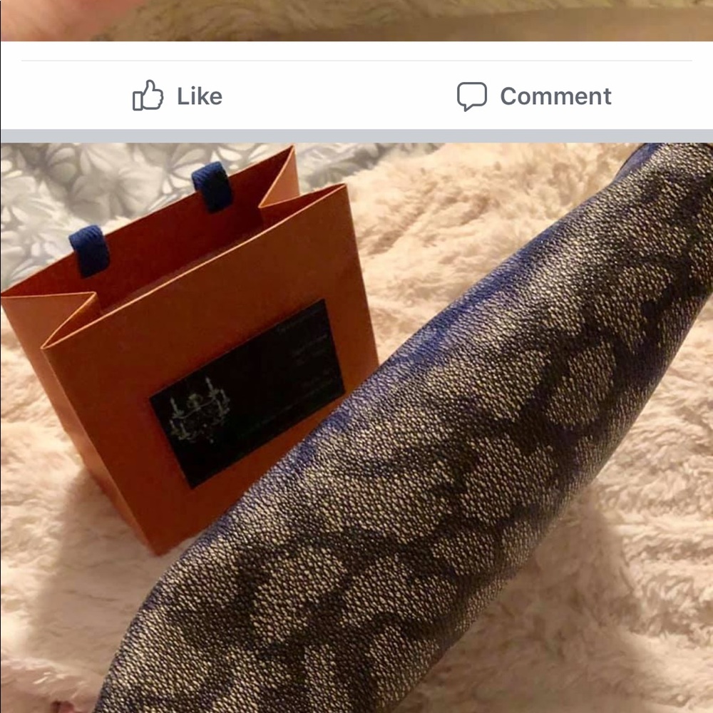 Saint Laurent cosmetic bag - Picture 6 of 7